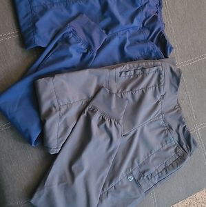 Wonder wink jogger scrub pants.